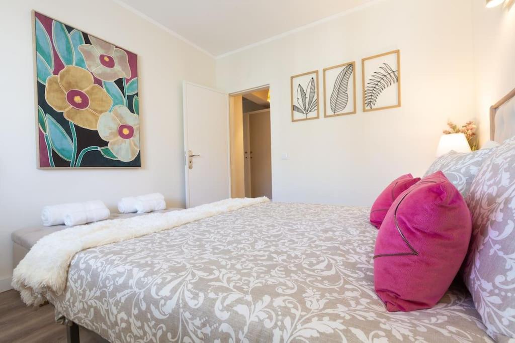 Beachome4U4 / Carcavelos Beach Parede Kültér fotó